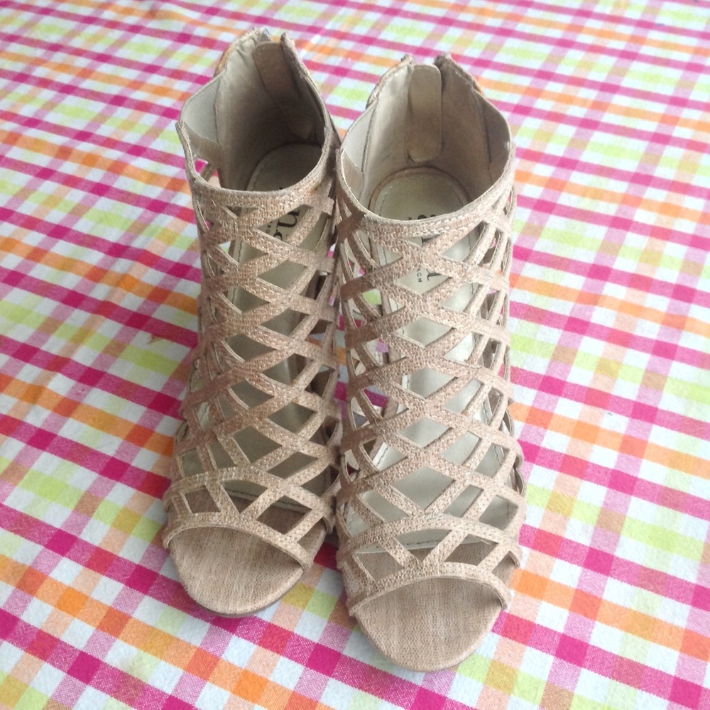 a.n.a Heels